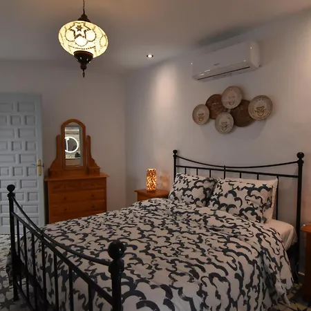 Casa Anafes - In The Heart Of The Village *