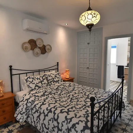 Casa Anafes - In The Heart Of The Village شقة Cómpeta